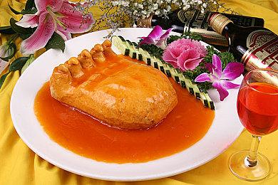 《AEW：战斗永远》新预告 传统艺能垃圾桶套头